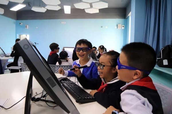 小学生学编程一年费用是多少