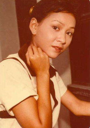 余安安个人资料照片