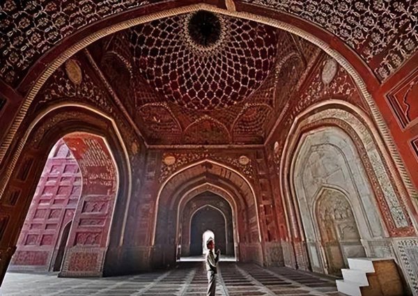 著名的泰姬陵在哪里