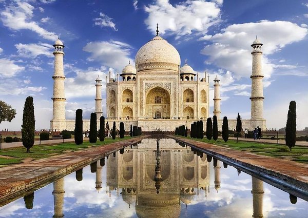 著名的泰姬陵在哪里