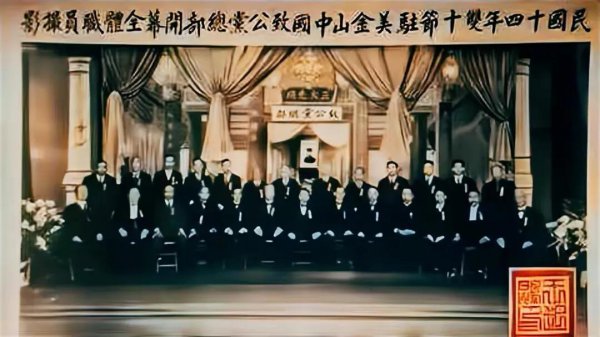 邓光荣个人资料简介及家世