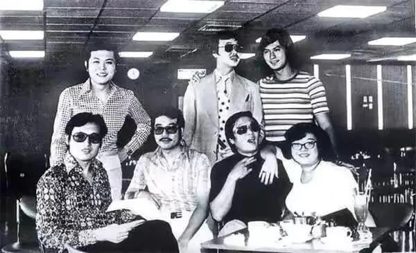 邓光荣个人资料简介及家世