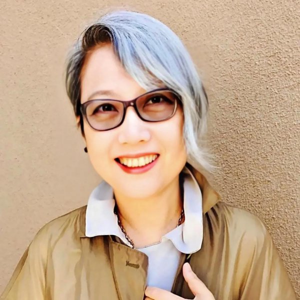 刘索拉的个人资料简介