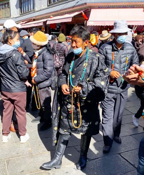 在拉萨什么地方值得一去