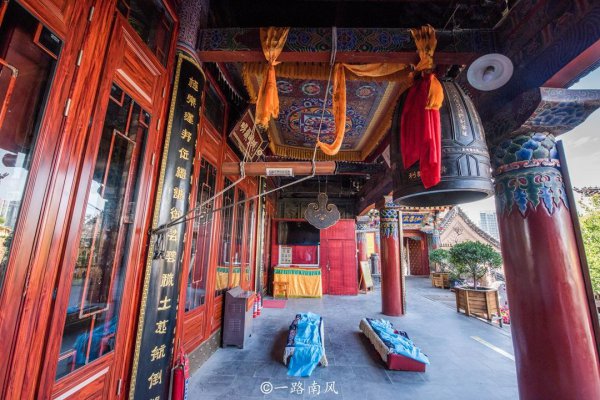 西宁海拔约为多少千米