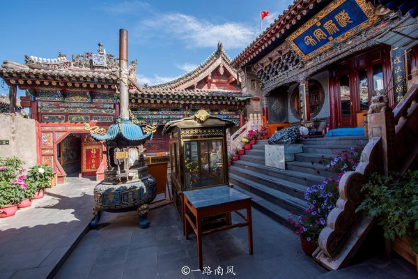 西宁海拔约为多少千米