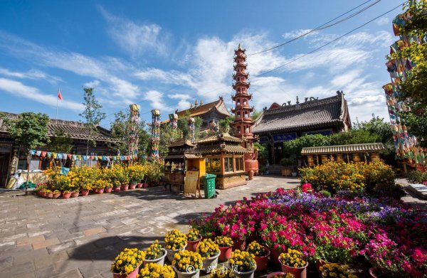 西宁海拔约为多少千米