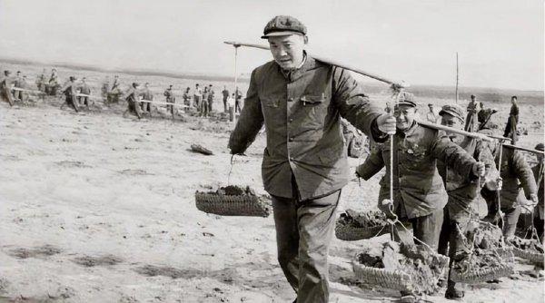 周卫国原型是谁