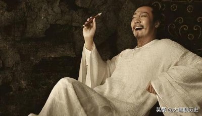 李白杜甫年龄相差多大 李白与杜甫是塑料情还是真正兄弟情