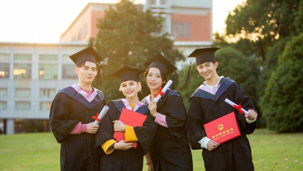 校级优秀毕业生有什么用