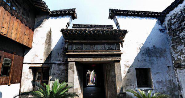 西塘古镇属于哪个城市