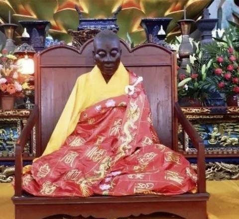 六祖惠能大师的传奇故事