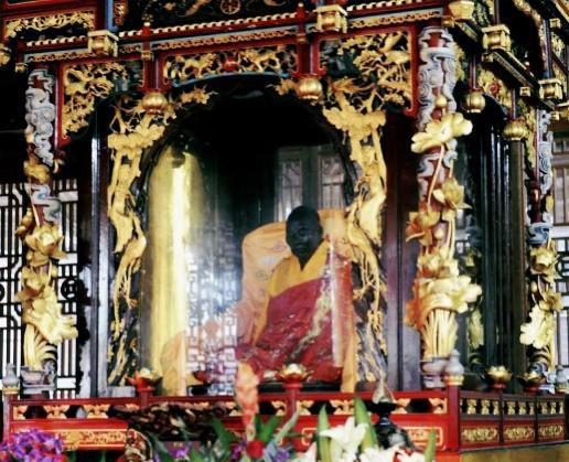 六祖惠能大师的传奇故事