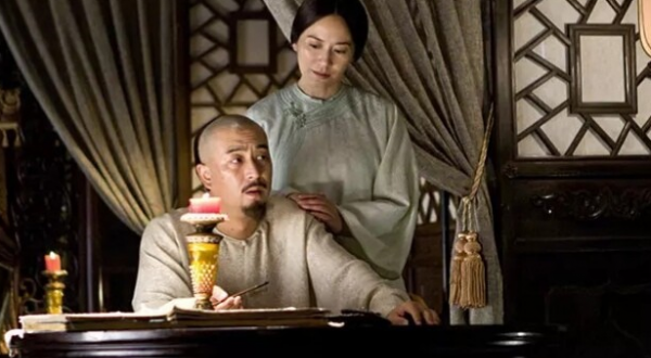 演员张嘉译的个人资料简介