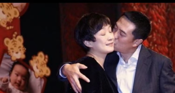 演员张嘉译的个人资料简介