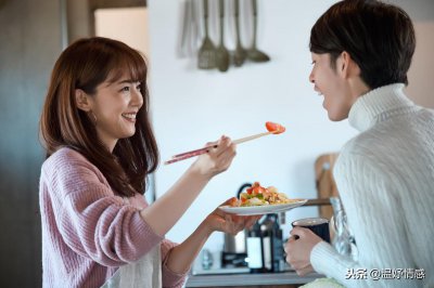 冷战第一句说什么不尴尬 情侣冷战破冰第一句话该怎么说