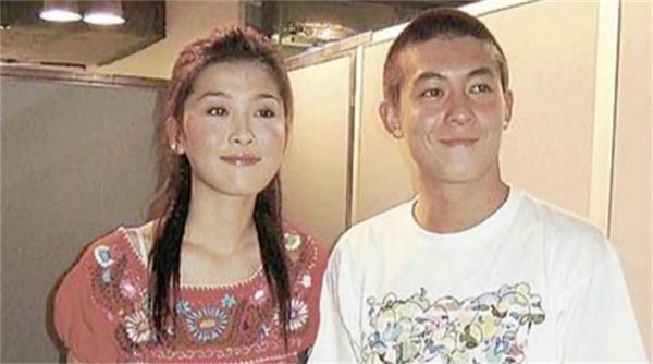 周丽淇个人资料简介