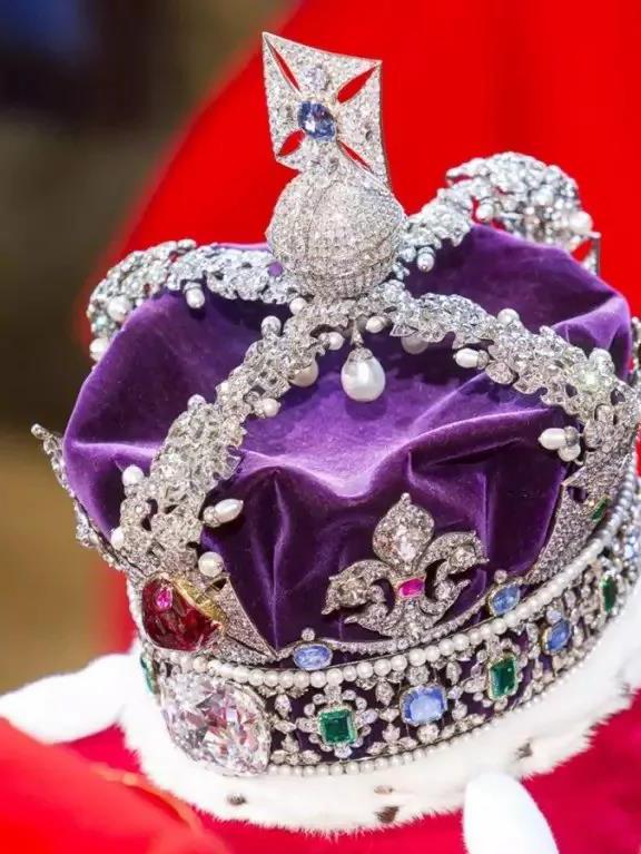 世界最大的钻石多少克拉