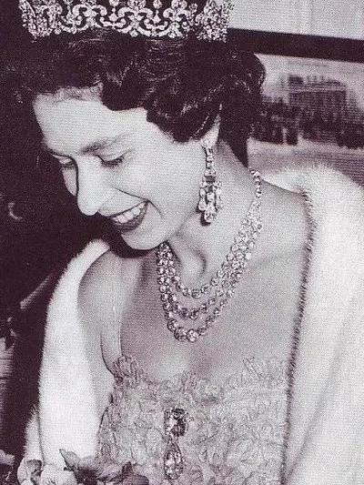 世界最大的钻石多少克拉