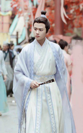 演员任嘉伦哪里人