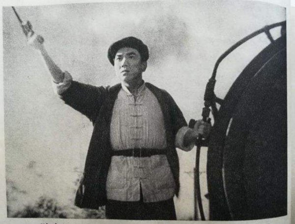 铁道游击队的故事简介