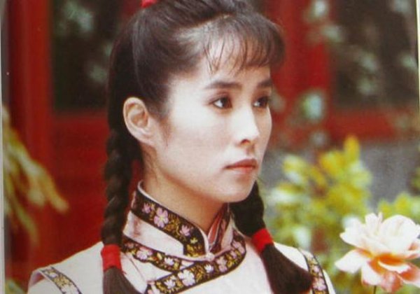 演员何家劲个人资料简介