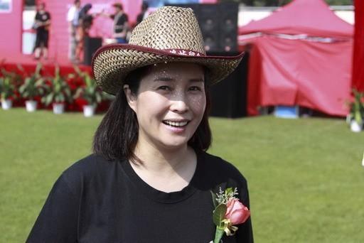 演员何家劲个人资料简介