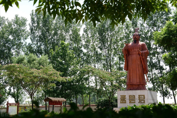 狡兔三窟相关历史人物是谁