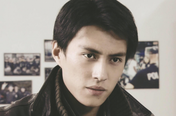 靳东老家山东是哪里人