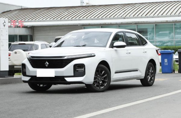 3一5万最省油的新车