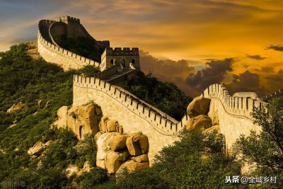 八达岭长城的特点 八达岭长城是军事要塞更是一种精神象征