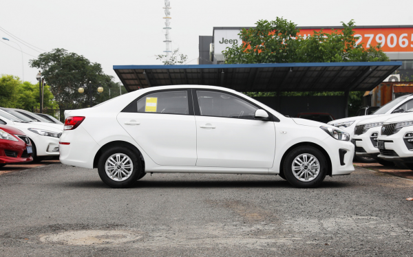 6万左右自动挡全款新车