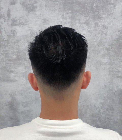 男生什么发型好看