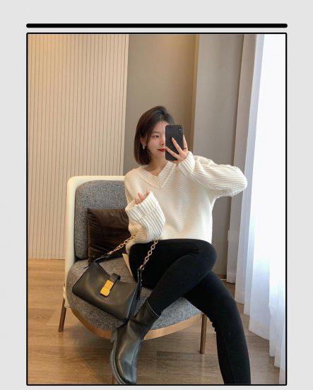 上衣宽松下身如何搭配好看