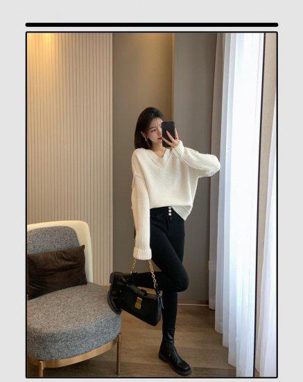 上衣宽松下身如何搭配好看