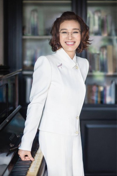 胡洁个人资料出生年月