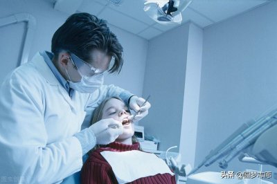 什么人不适合学口腔医学 口腔医学专业容易学吗