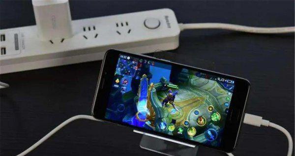 手机发烫是电池原因吗