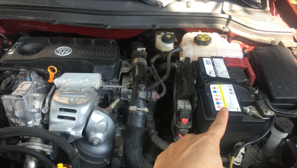 24伏电瓶怎么搭电