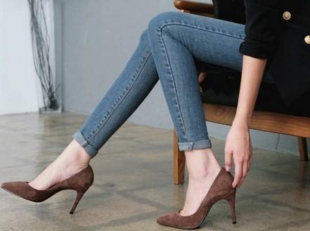 浅口鞋掉脚后跟怎么办图解