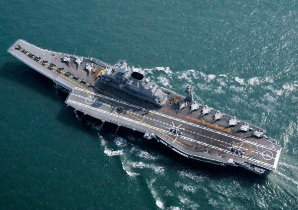 美国现在有几艘航母