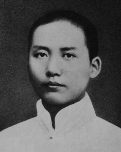 54门礼炮齐鸣28响有什么寓意