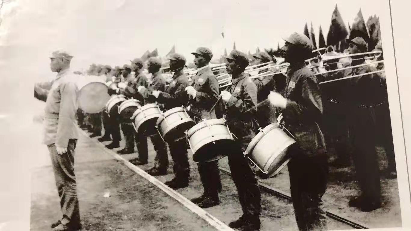 54门礼炮齐鸣28响有什么寓意