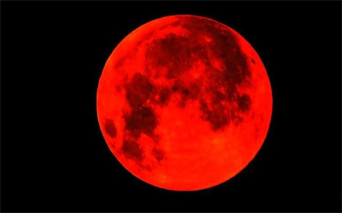 血月降世必有大灾