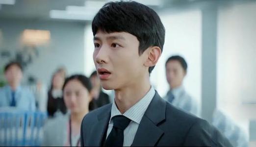 平凡的荣耀孙弈秋身世