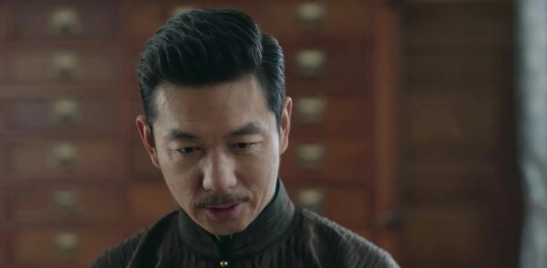 冯世真和容嘉上有血缘关系吗