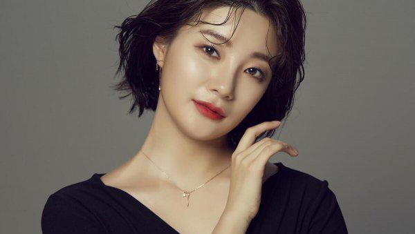 爱上一个已婚的女人怎么办