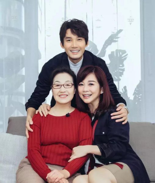 陈松伶个人资料简历照片