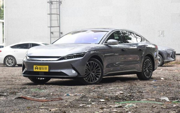 目前新能源汽车哪个好