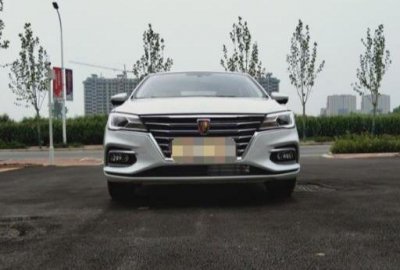 荣威i5质量怎么样 荣威i5油耗及性价比值得购买吗